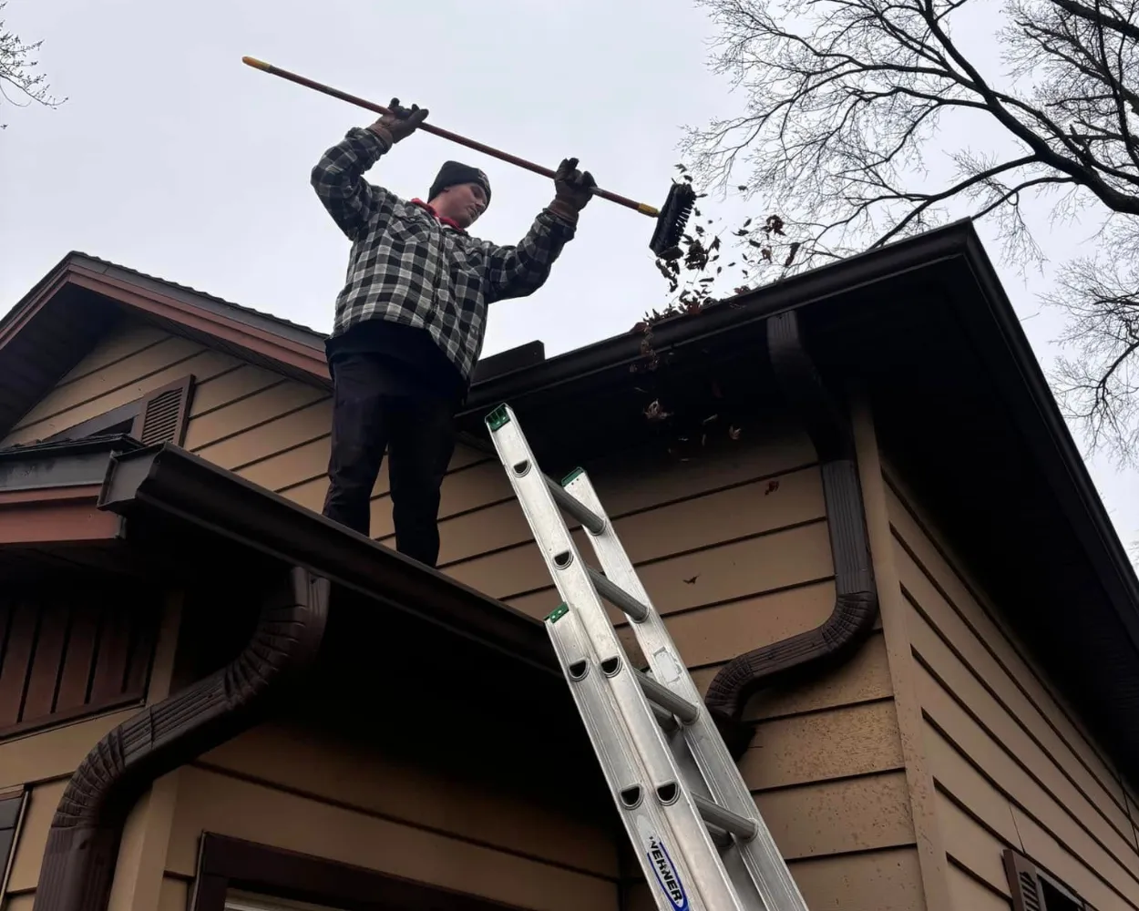 Gutter Cleaning by Badger Mobile Wash Wisconsin