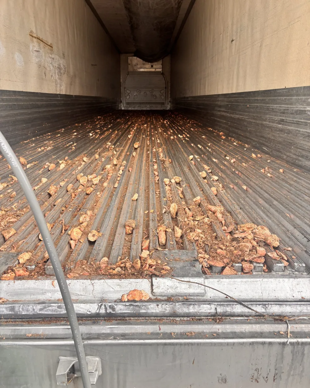 Trailer wash out service at Badger State Truck Wash Wisconsin